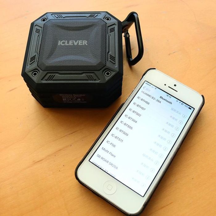 【AD】アウトドアで活躍!防水防塵耐衝撃のBluetoothスピーカー_c0060143_20043397.jpg