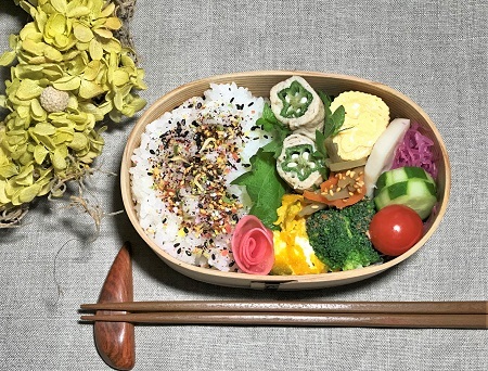 お弁当 と トマト鍋♪_d0249193_19522561.jpg