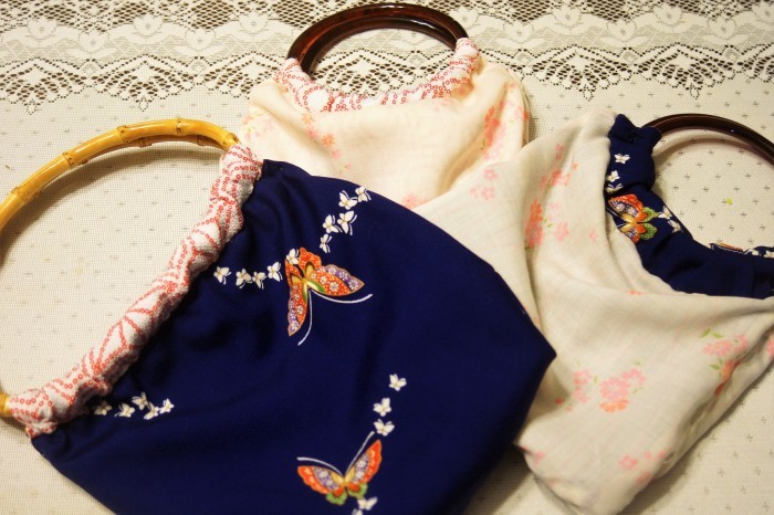 ■趣味の部屋・チクチク手縫い①【和服のリメイクでバッグとコースターです♪】_b0033423_21251477.jpg