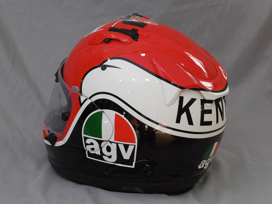 Arai Helmet ASTRAL_f0369107_18494001.jpg