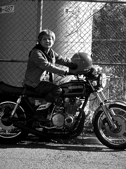 5COLORS「君はなんでそのバイクに乗ってるの?」#126_f0203027_01543174.jpg
