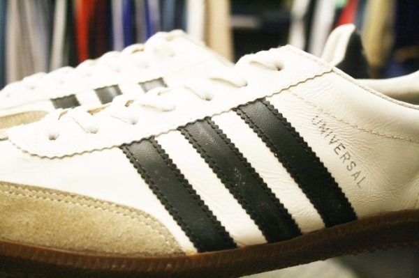 寒ぃーよ！！家から出るのつらいよ！！男はつらいよ！！　入荷adidas 70～80s vintage スニーカー_f0180307_01115170.jpg