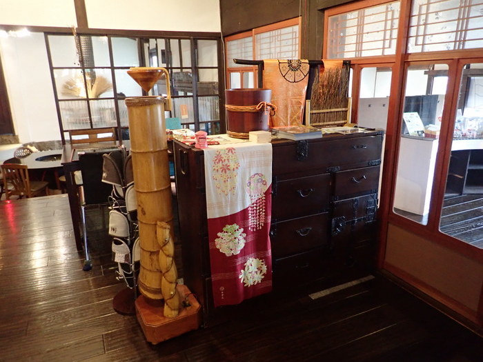 古民家カッフェ「一葉」で、ランチ_c0116915_23531414.jpg