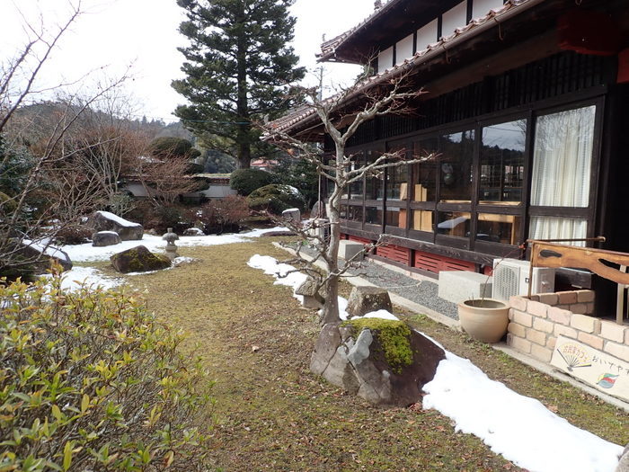 古民家カッフェ「一葉」で、ランチ_c0116915_23585764.jpg