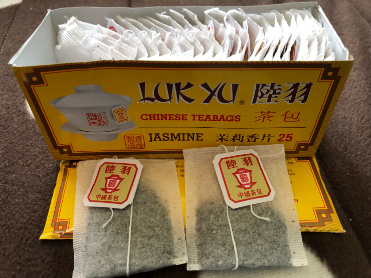 香港でジャスミン茶買ってみた。_b0297818_19395177.jpg