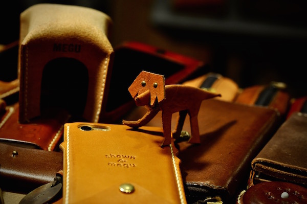 leather toy_b0172633_19454422.jpg