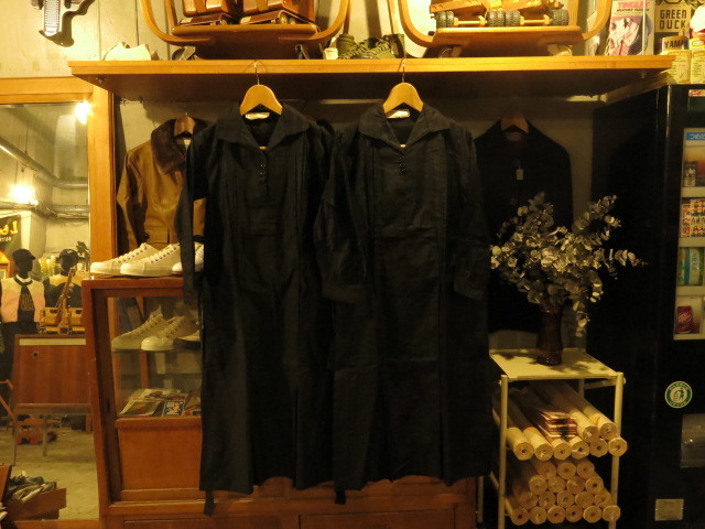 \"DEAD STOCK FRENCH BLACK SATIN DRESS 1927\"ってこんなこと。_c0140560_17221260.jpg