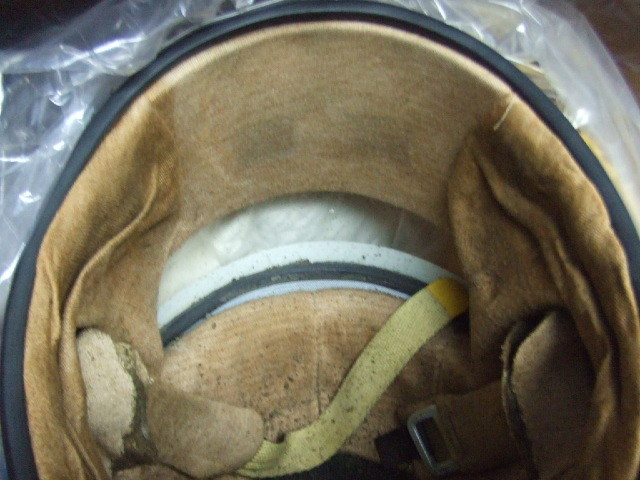 Helmet Repair ヘルメットリペア ヘルメット修理店 ニコニコモータース BELL 4輪 レーサーヘルメット_f0348723_15401227.jpg