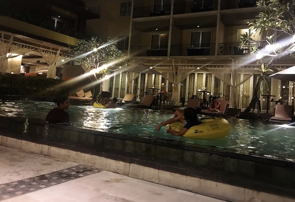 f0304452_21464261.jpeg