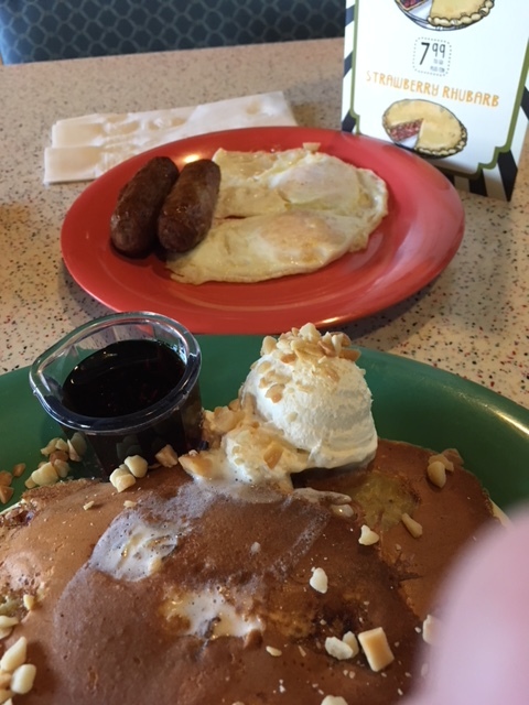 Polly’s Pie で朝食_e0350971_10141535.jpg