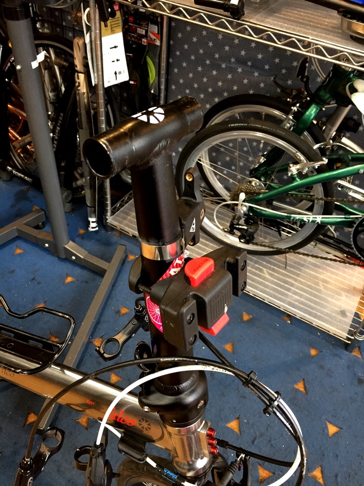 DAHON Speed Falco LTD(ダホン スピード ファルコリミテッド)を DAHON Speed Falco LTD(ダホン スピード ファルコリミテッド)を
