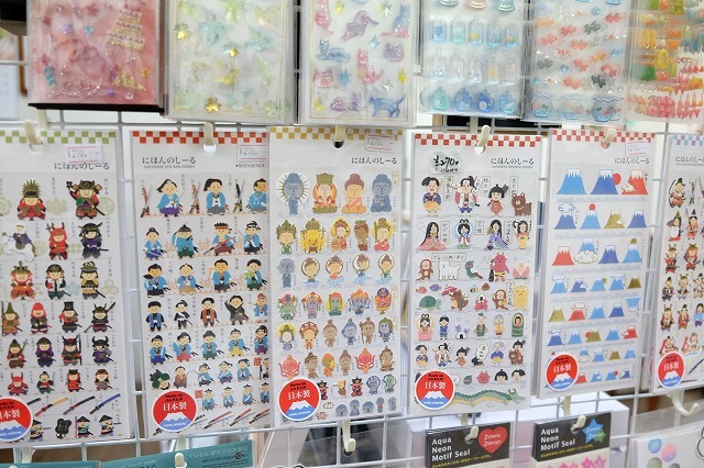 おすすめシール入荷しました_f0221724_10071187.jpg