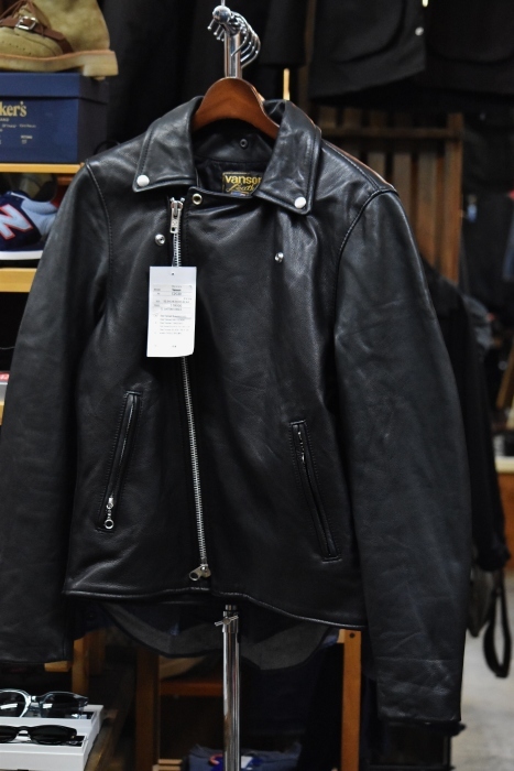Vanson C2 LEATHER RAIDERS JACKET 予約会★★★_d0152280_11344135.jpg