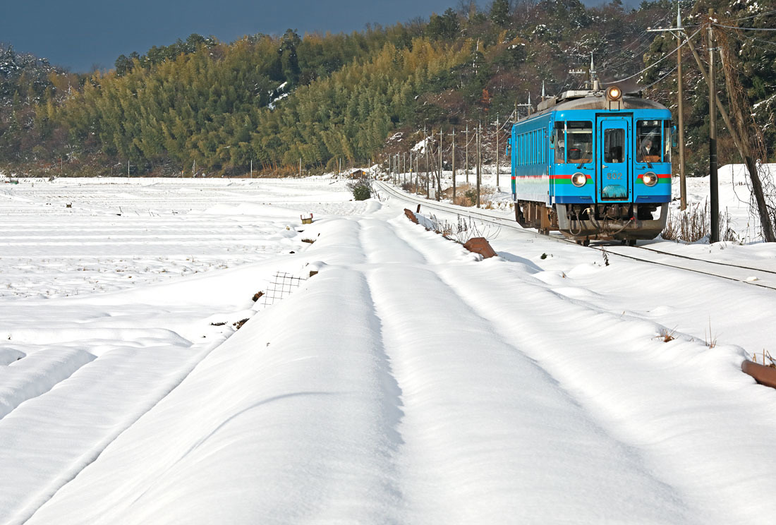 <京都丹後鉄道>　　わずかな切れ目_b0185825_18563257.jpg