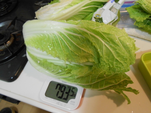 超簡単!旬の白菜漬の作り方。次の日から食べられます。_a0095931_12033265.jpg