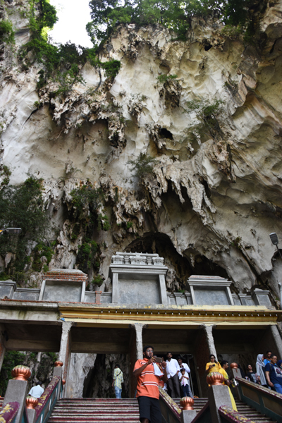 すごい洞窟寺院！マレーシア・クアラルンプールのバドゥ洞窟寺院_e0171573_151476.jpg