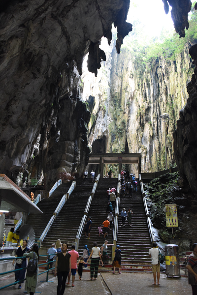 すごい洞窟寺院！マレーシア・クアラルンプールのバドゥ洞窟寺院_e0171573_153825.jpg