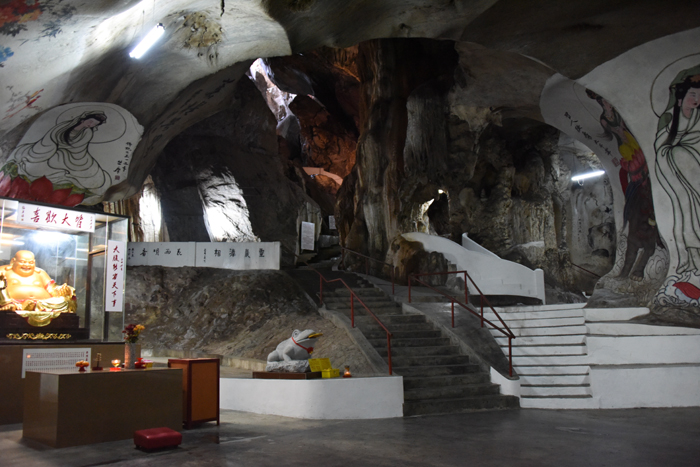この洞窟寺院がすごい！マレーシア・イポーのペラトン（霹靂洞）PerakTong_e0171573_16454971.jpg