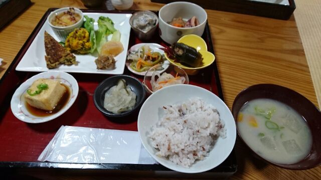 b0338781_00105196.jpg