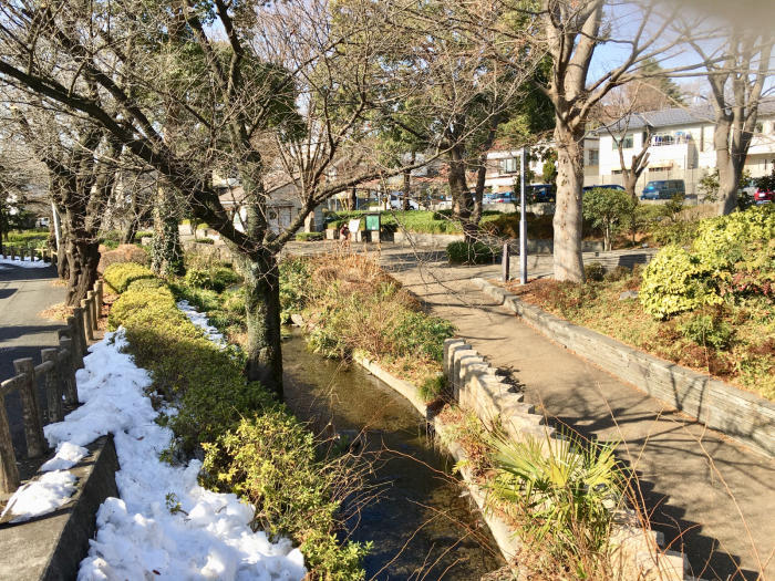 f0238932_23503112.jpg