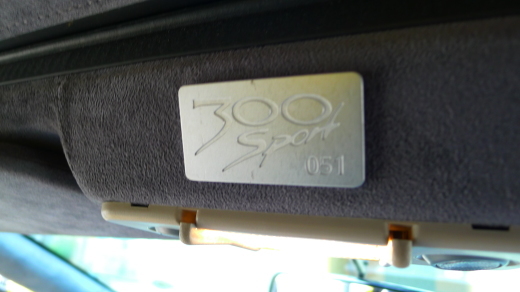 限定65台のLotus Esprit 300sport_a0129711_18194477.jpg