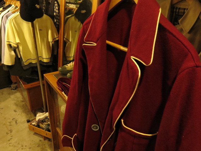 \"1900\'S BESPOKE WOMENS NIGHT GOWN COAT\"ってこんなこと。_c0140560_13323265.jpg