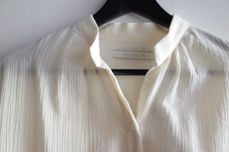 QUINOA BOUTIQUE◇楊柳ボリュームスリーブブラウス◇_e0269968_18364701.jpg