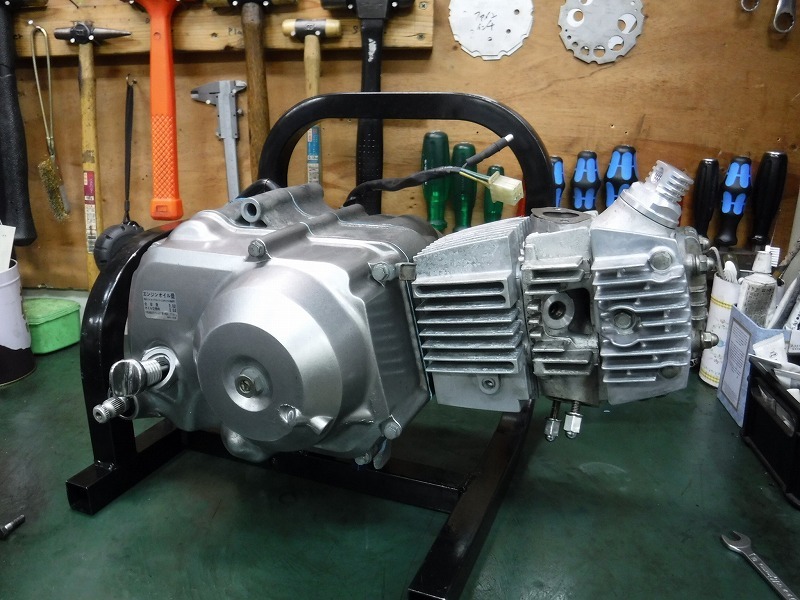 カブ90エンジンフルOHと4速化 : モーターヘッド サイクルショップ