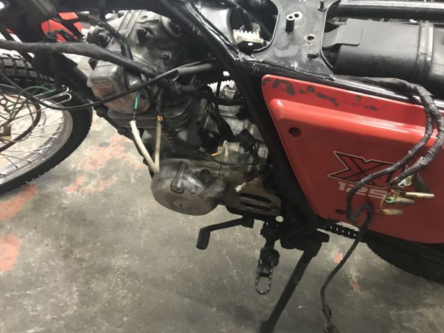 XL125S エイプハーネスで12Vバッテリーレス化!_a0164918_19201064.jpg