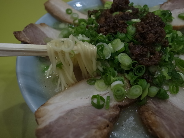 ラーメン　小紫＠岡山市北区今_f0197703_13474548.jpg