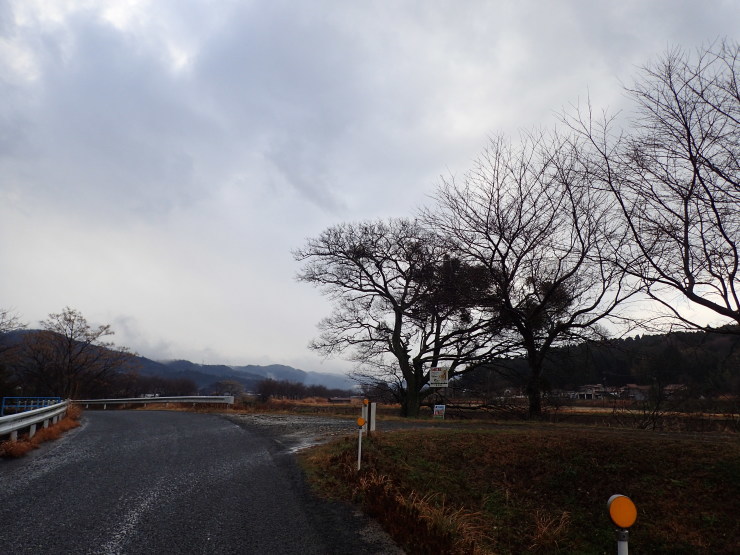 f0214649_05022977.jpg