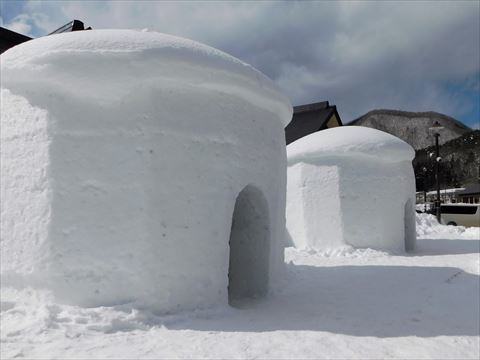 温泉で雪見_b0220251_03402390.jpg