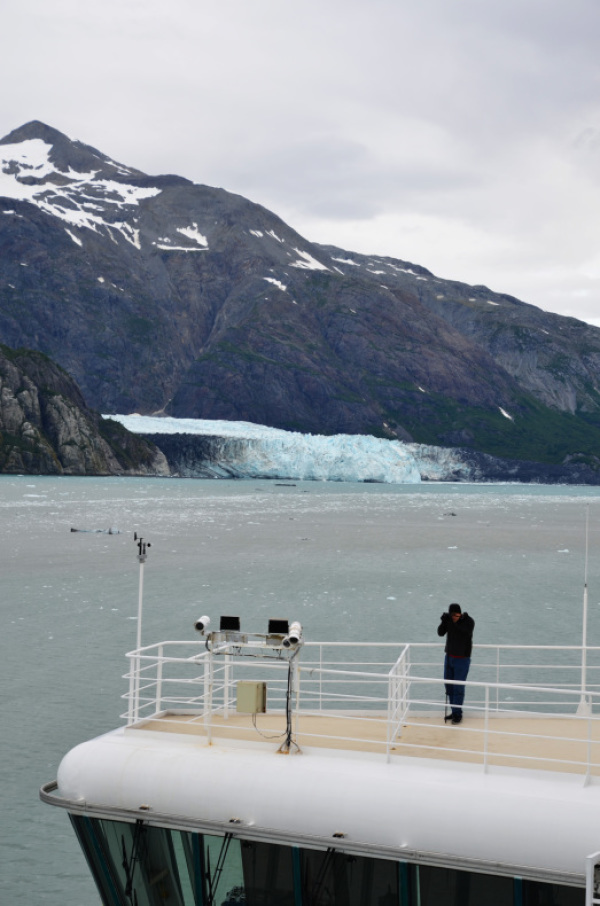 グレーシャーベイ国立公園の氷河を満喫しました。：ルビープリンセスアラスカクルーズ_f0054556_12204700.jpg