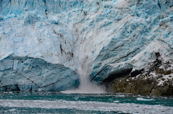 グレーシャーベイ国立公園の氷河を満喫しました。：ルビープリンセスアラスカクルーズ_f0054556_20063207.jpg