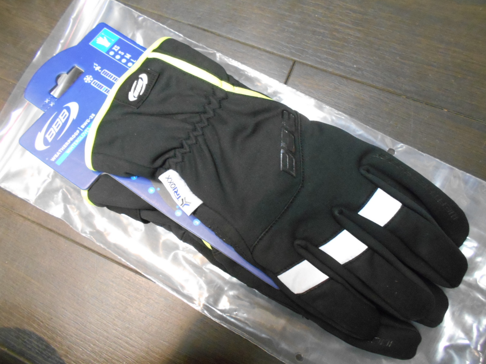 2/6 特価案内 : BBBグローブ編_b0189682_09332448.jpg