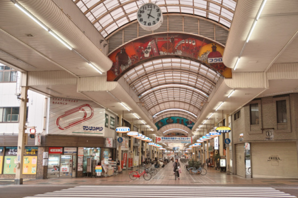 愛媛県宇和島市 きさいやロード商店街 風じゃ