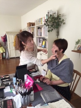 メイクレッスン会を開催しました☆_a0284626_23270109.jpg