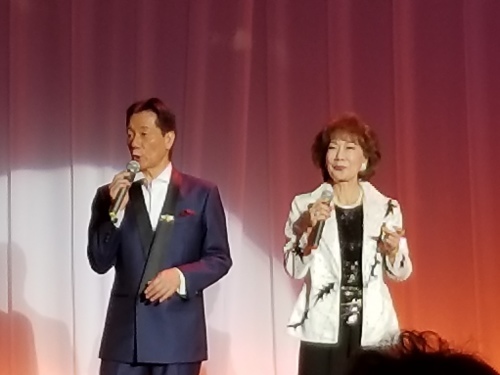 三浦京子&ハニーシックスさんのディナーショー♪_f0165126_23023018.jpg