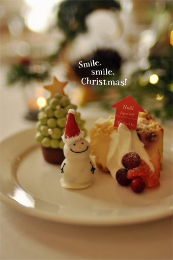 Smile, smile, Christmas!_d0157677_16051319.jpg