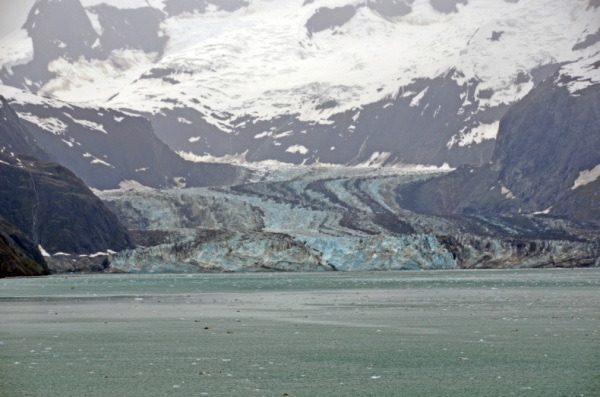 グレーシャーベイ国立公園の氷河を満喫しました。：ルビープリンセスアラスカクルーズ_f0054556_11390806.jpg