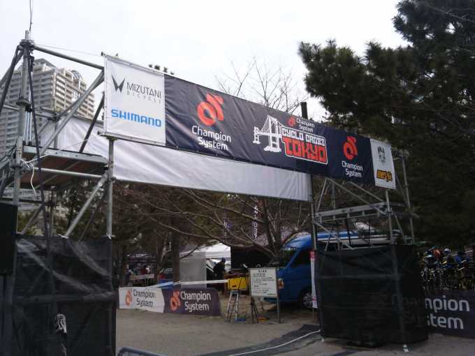 f0376214_15215732.jpg