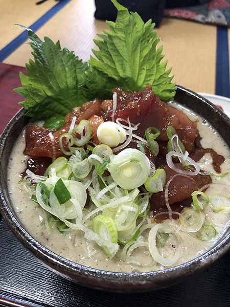 静岡掛川でおいしいとろろが食べられる店！「いも汁処本丸 」_e0171573_22413358.jpg