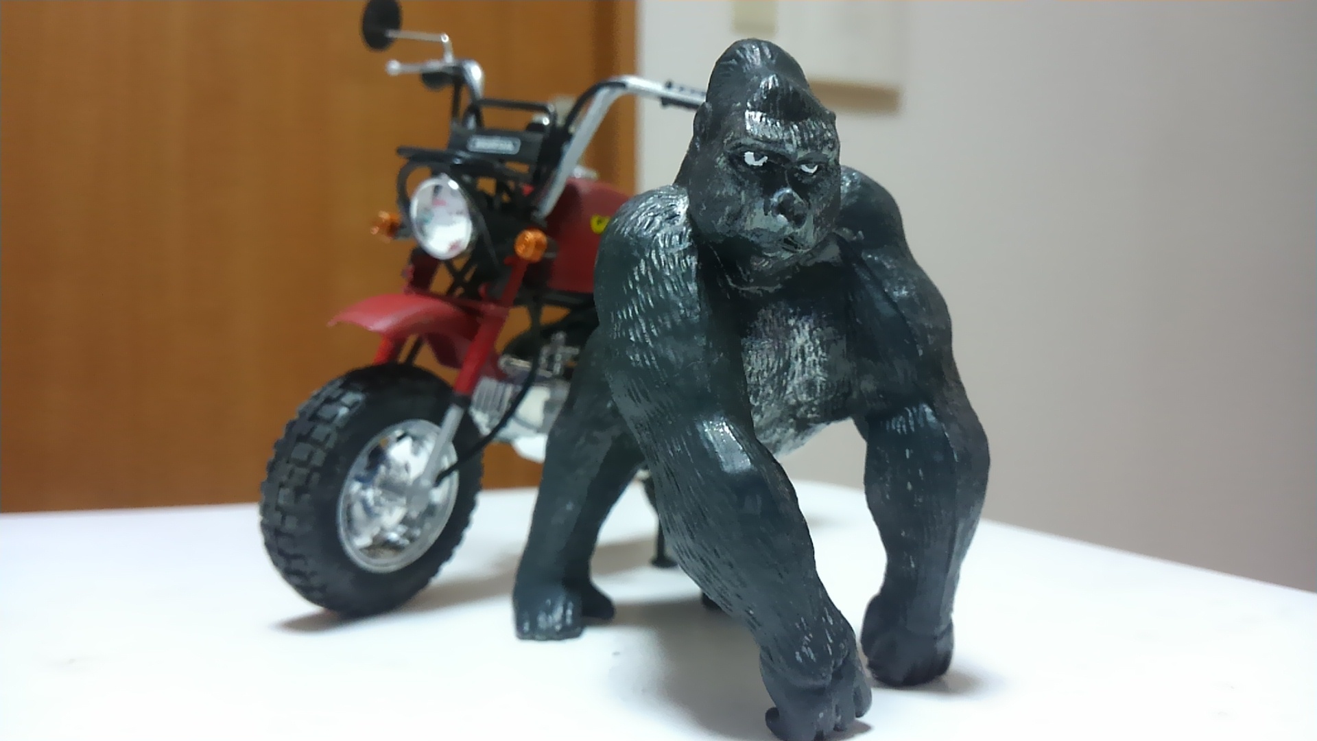 五年前百均で一目惚れして買ったゴリラの消しゴム 五年前百均で一目惚れして買ったゴリラの消しゴム 雑貨