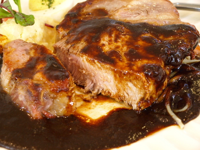 ダイニング&カフェ タイムレス その10 (厚焼きポークチャップ)_d0153062_20321174.jpg