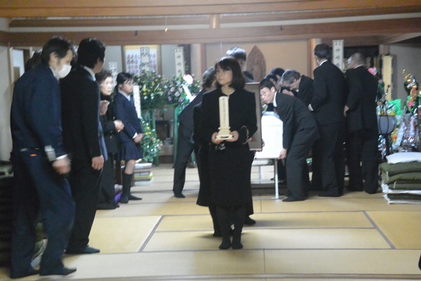 信楽の山が哭いてる 神崎紫峰師ご逝去 : monkの細道