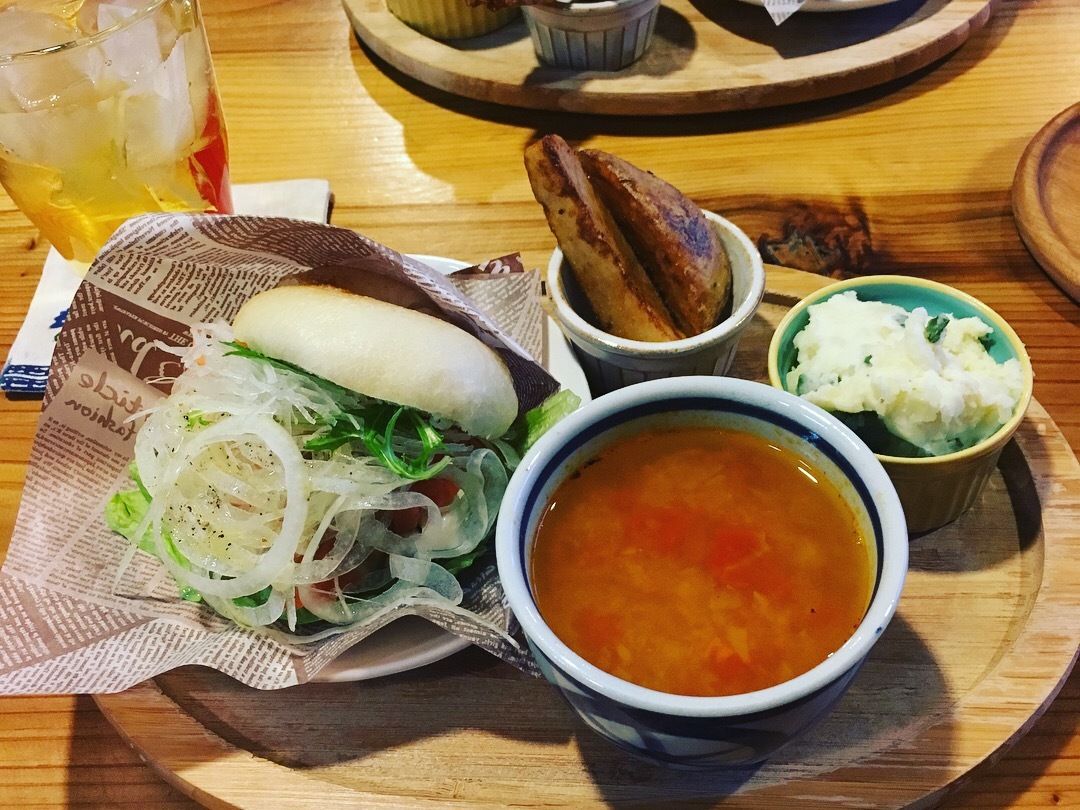 c0146817_02083799.jpeg