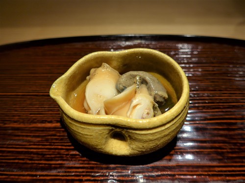 東麻布「鮨 天本」へ行く。_f0232060_11345116.jpg