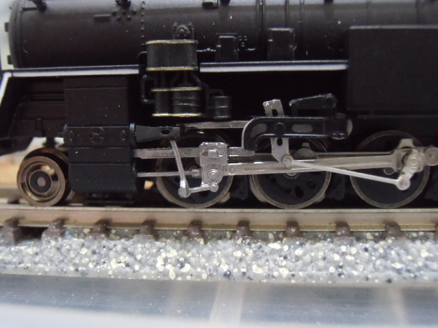 マイクロエースE10形蒸機 炭庫側ライト点灯化とクロスヘッド色挿し