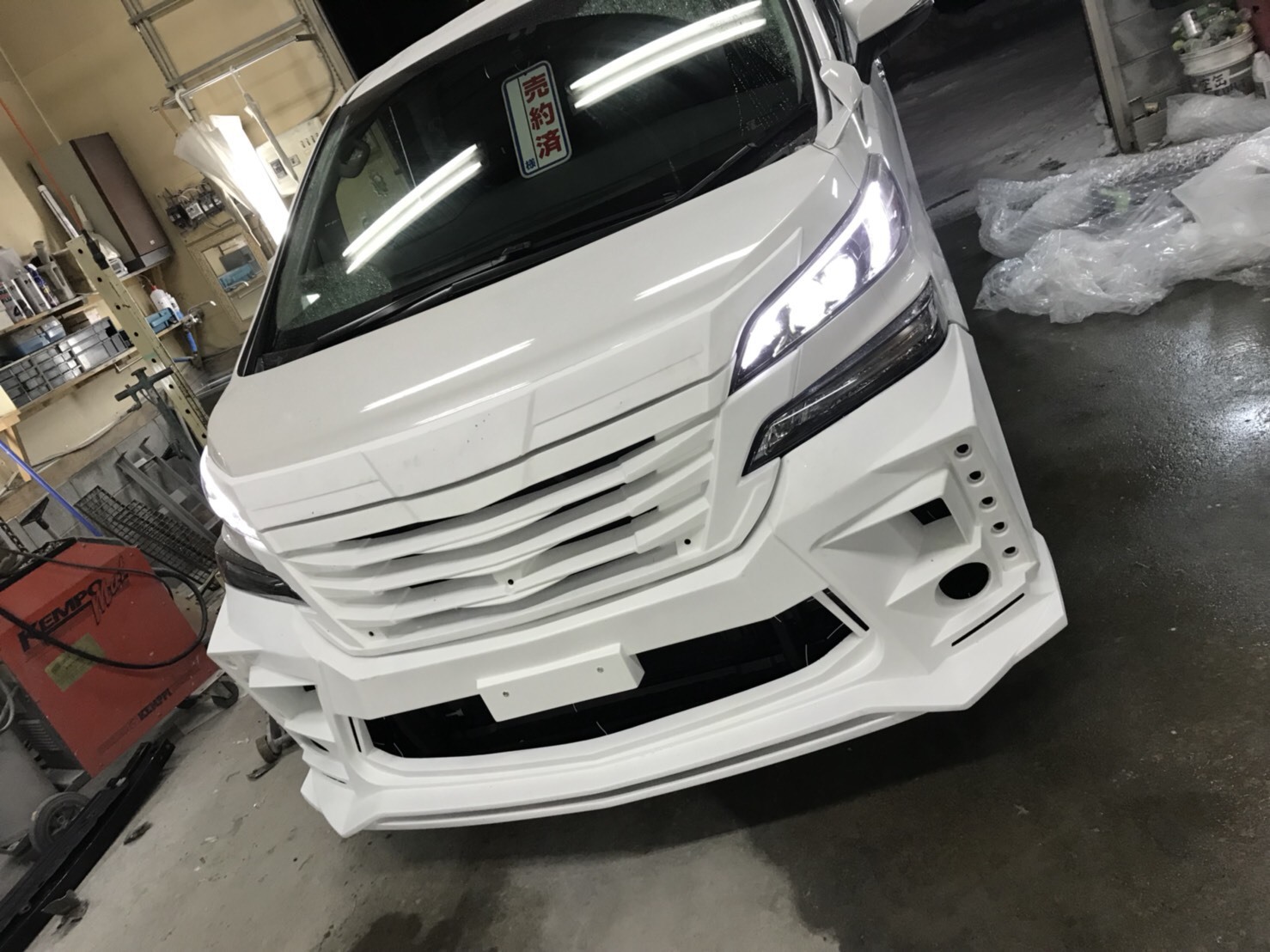 2月13日 火曜日のひとログ(´▽`) エスカレード♬レンタカーあります!!購入も可♬TOMMY_b0127002_1720464.jpg