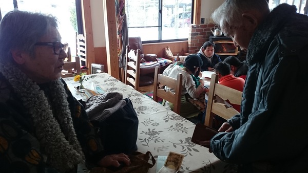支払でけんか。_d0180229_1725495.jpg